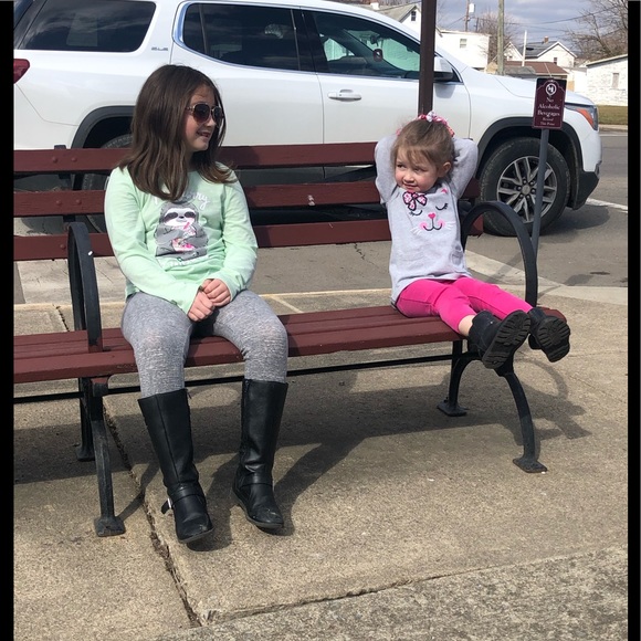 Meet your Posher, Leslie - Picture 8 of 16